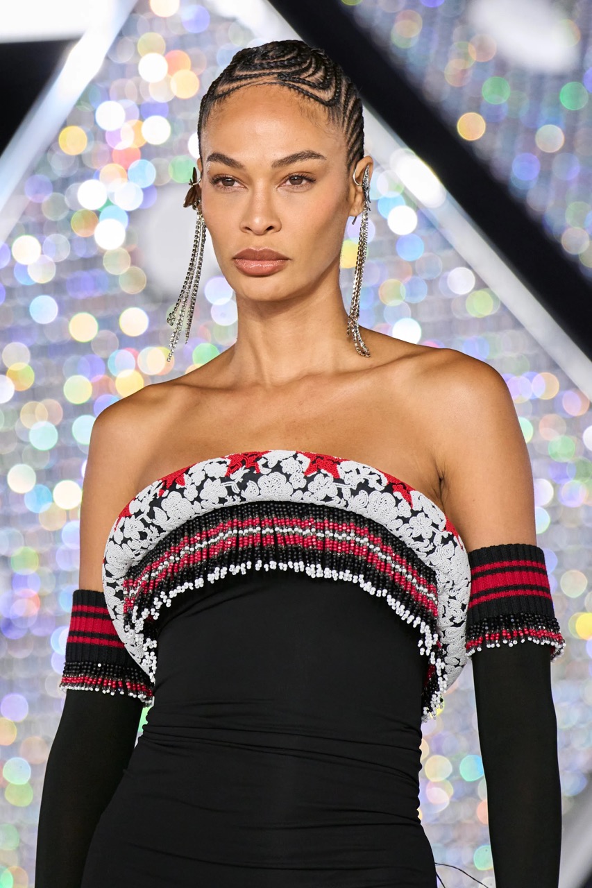 Off-White — Runway